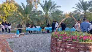 برپایی بازارچه کسب و کار دانشجویی  4