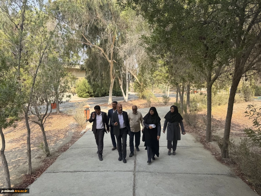  بازدید نماینده محترم مجلس از آموزشکده ملی مهارت میناب 3