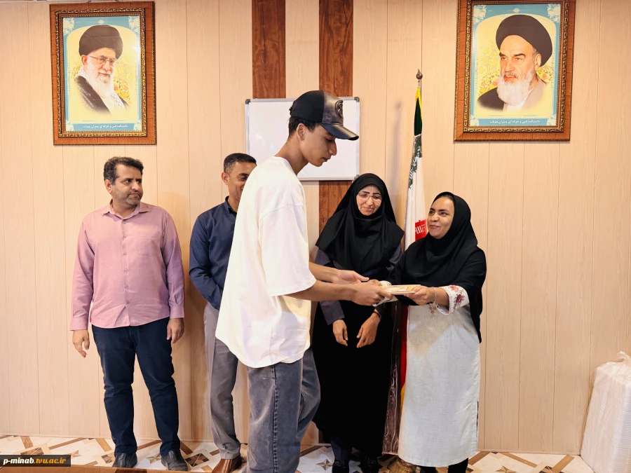 تقدیر از تیم بسکتبال دانشجویان پسر آموزشکده ملی مهارت میناب 4