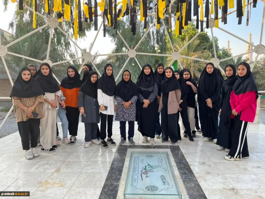 اجرای برنامه ورزش صبحگاهی به مناسبت گرامیداشت هفته تربیت بدنی و ورزش 4