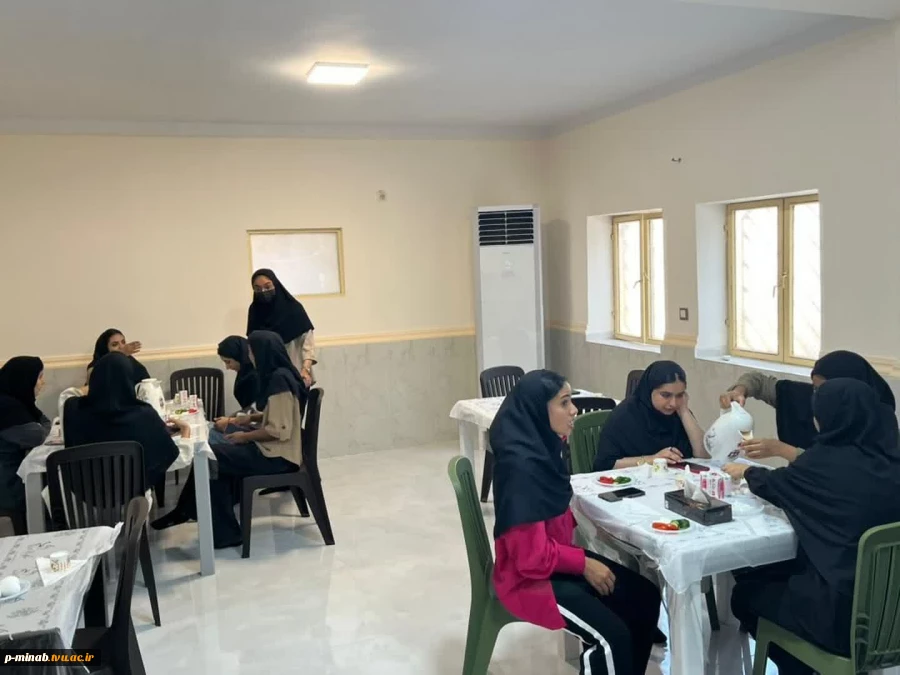 اجرای برنامه ورزش صبحگاهی به مناسبت گرامیداشت هفته تربیت بدنی و ورزش 5