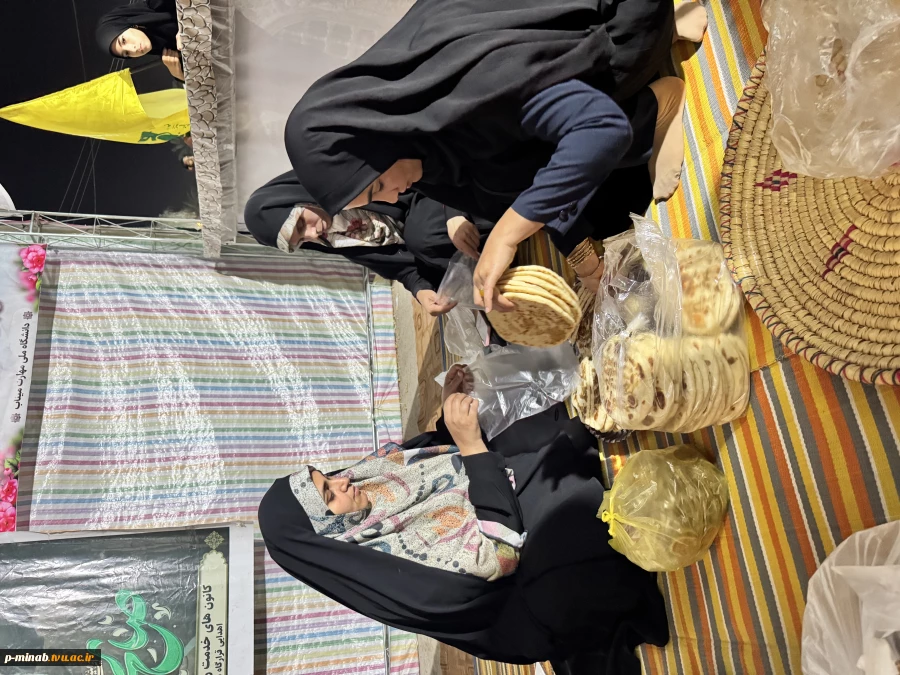 برپایی موکب با عنوان  از «قربان تا غدیر» در گلزار شهدای دانش آموز میناب 11